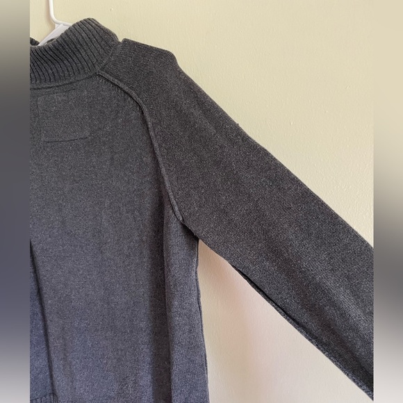 American Eagle Quarter-Zip Sweater - Picture 8 of 8